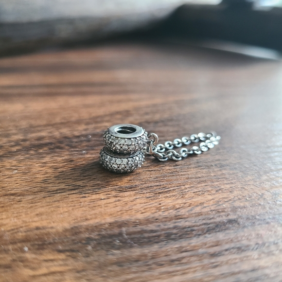 Pandora Pave Sparkling Safety Chain - Picture 4 of 5